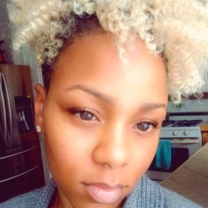 Meet your Posher, Tamara